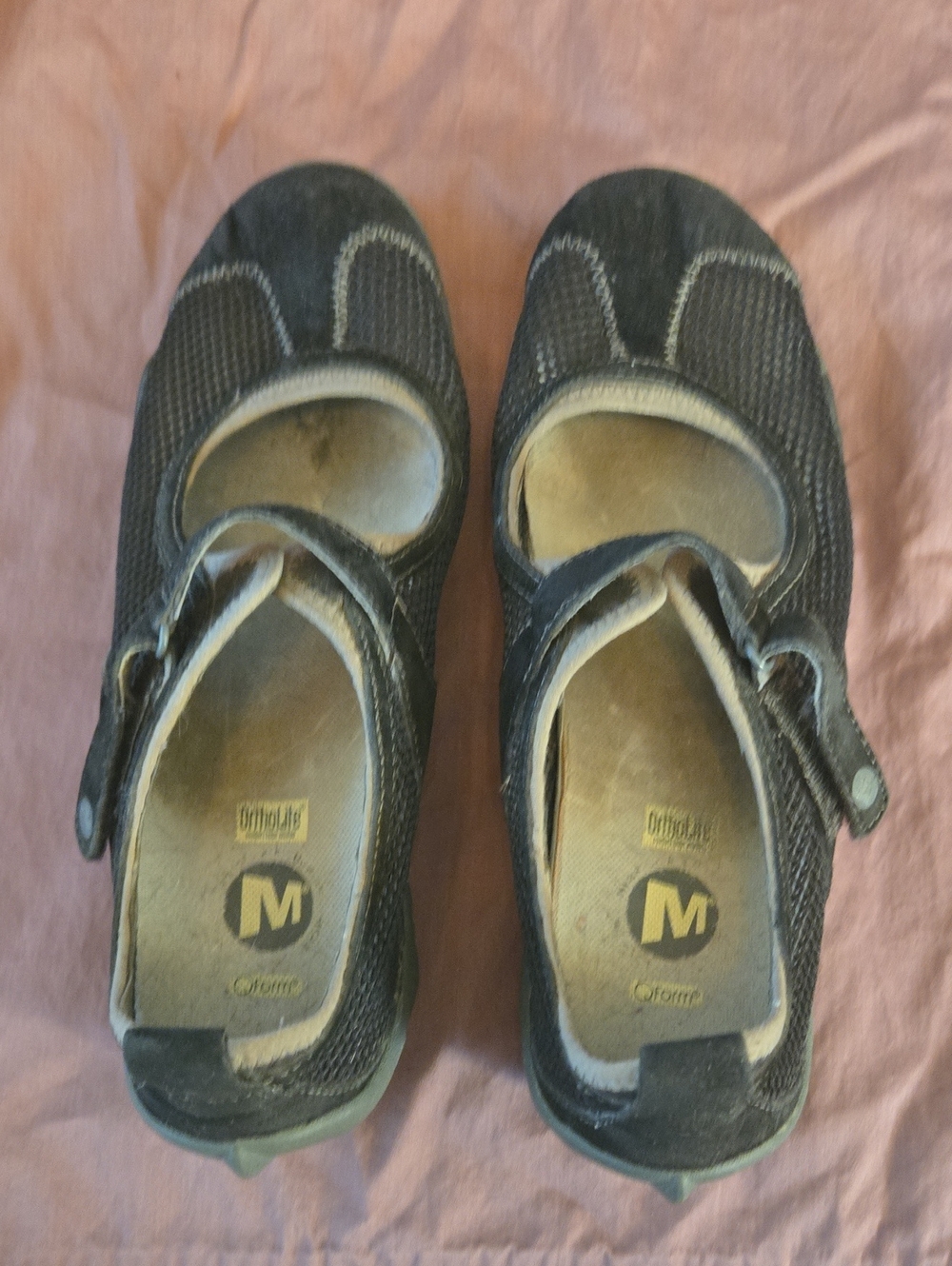 Merrell, black mesh, Suede, Mary Jane active wear Shoes